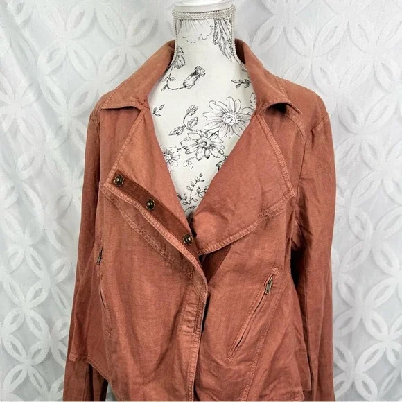 Free People Moto Linen Blend Jacket in Rosewood - Picture 3 of 9